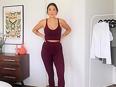 A Star Is Born, Cameltoe Try On, Gym Leggings Review