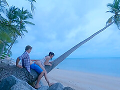 Nicole, Bruce Sunrise Quickie On The Beach