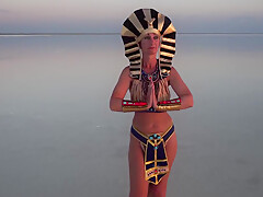 Walk Seminaked By Elton-saltlake In Egypt Dress-style